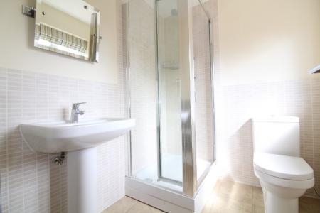 4 bedroom Detached house to let in Red Norman Rise, Hereford, HR1