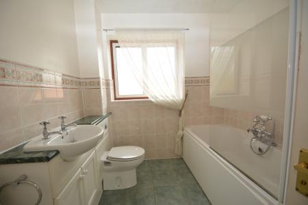 4 bedroom Detached house to let in Cleeve Orchard, Hereford, HR1