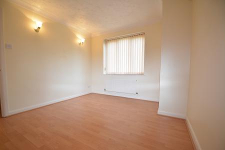 4 bedroom Detached house to let in Cleeve Orchard, Hereford, HR1