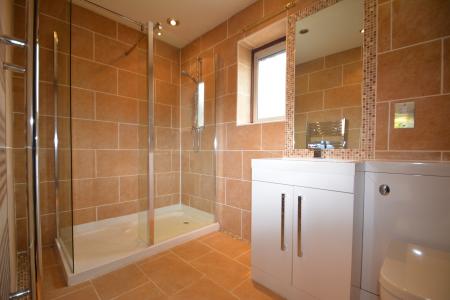 4 bedroom Detached house to let in Cleeve Orchard, Hereford, HR1
