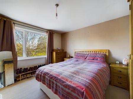 2 bedroom Flat to let in Holme Lacy Road, Putson, Hereford, HR2