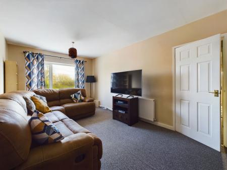 2 bedroom Flat to let in Holme Lacy Road, Putson, Hereford, HR2