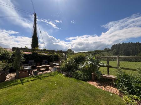 2 bedroom Bungalow for sale in Dorsey, Hoarwithy, Hereford, HR2
