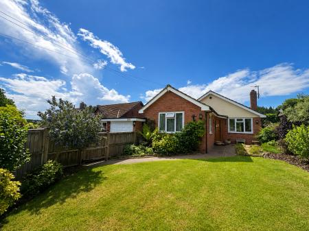 2 bedroom Bungalow for sale in Dorsey, Hoarwithy, Hereford, HR2