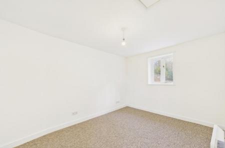 2 bedroom Flat to let in Brookend Street, Ross-on-Wye, HR9