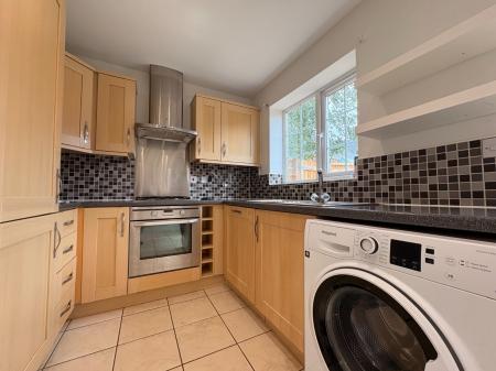 3 bedroom Semi-detached house to let in Bullingham Lane, Hereford, HR2