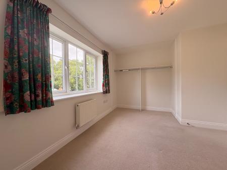 3 bedroom Semi-detached house to let in Bullingham Lane, Hereford, HR2