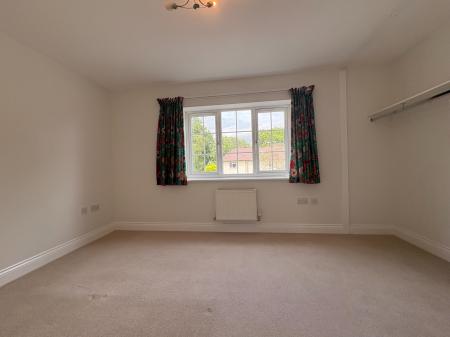 3 bedroom Semi-detached house to let in Bullingham Lane, Hereford, HR2