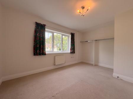 3 bedroom Semi-detached house to let in Bullingham Lane, Hereford, HR2