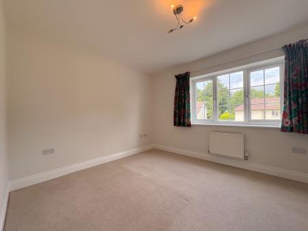 3 bedroom Semi-detached house to let in Bullingham Lane, Hereford, HR2
