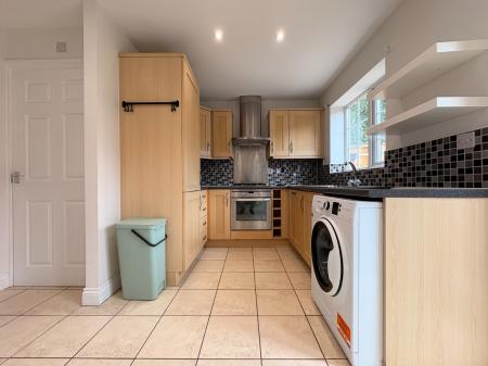 3 bedroom Semi-detached house to let in Bullingham Lane, Hereford, HR2
