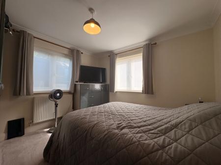 2 bedroom Flat to let in Gloucester Road, Ross-on-Wye, HR9