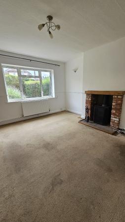 2 bedroom Semi-detached house to let in Princess Avenue, Hereford, HR1