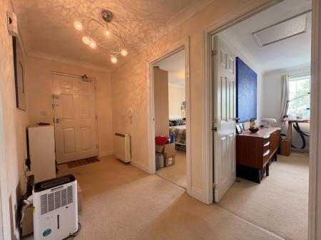 2 bedroom Flat for sale in Cider Press Drive, Saxon Gate, Hereford, HR2