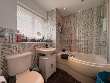 2 bedroom Flat for sale in Cider Press Drive, Saxon Gate, Hereford, HR2