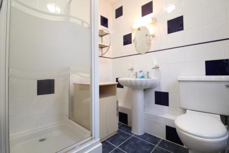 2 bedroom Terraced House to let in Raven Walk, Hereford, HR2