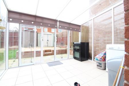 2 bedroom Terraced House to let in Raven Walk, Hereford, HR2