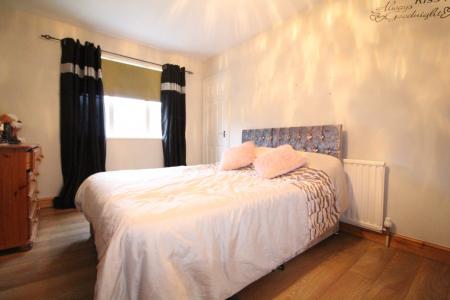 2 bedroom Terraced House to let in Raven Walk, Hereford, HR2