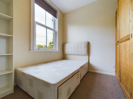 2 bedroom Flat to let in Bodenham Road, Hereford, HR1
