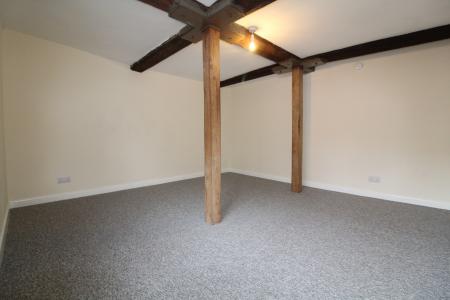 2 bedroom Flat to let in Bewell Street, Hereford, HR4