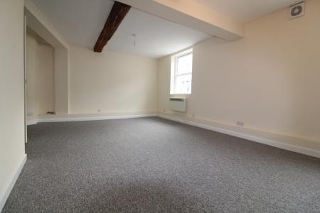 2 bedroom Flat to let in Bewell Street, Hereford, HR4