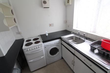 1 bedroom Flat to let in Nicholson Court, Bobblestock, Hereford, HR4
