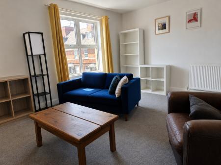 2 bedroom Flat to let in St Owens Street, Hereford, HR1