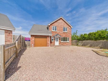 4 bedroom Detached house to let in Church View, Norton Canon, Hereford, HR4