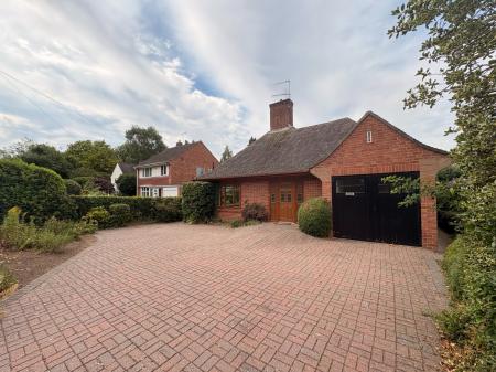 3 bedroom Detached house to let in Venns Lane, Hereford, HR1