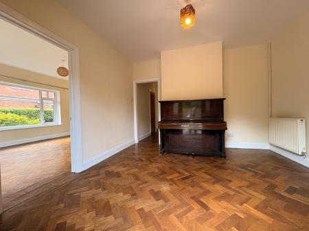 3 bedroom Detached house to let in Venns Lane, Hereford, HR1