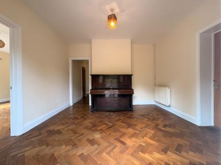 3 bedroom Detached house to let in Venns Lane, Hereford, HR1