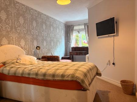 1 bedroom Apartment for sale in Gloucester Road, Ross-on-Wye, HR9