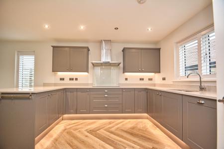 4 bedroom Detached house for sale in Mission Hut Mews, Holme Marsh, Kington, HR5