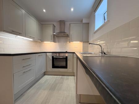 1 bedroom Flat to let in Hill Street, Ross-on-Wye, HR9
