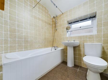 3 bedroom Semi-detached house to let in St. Guthlac Street, Hereford, HR1