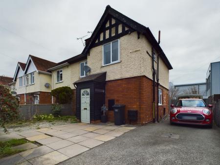 St. Guthlac Street, Hereford, HR1