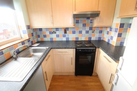 1 bedroom Flat to let in Newbury Court, Bobblestock, Hereford, HR4