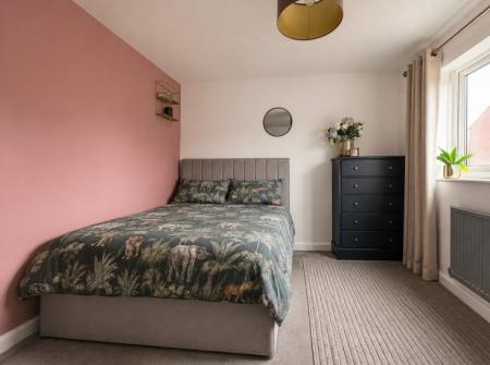 3 bedroom Semi-detached house for sale in Gurney Avenue, Hereford, HR1