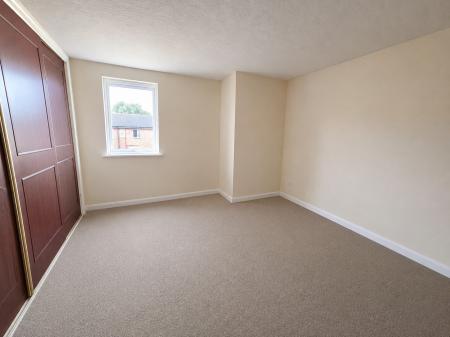1 bedroom Flat to let in Nicholson Court, Bobblestock, Hereford, HR4