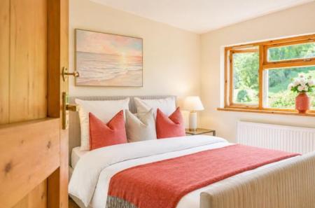 4 bedroom Detached house to let in Wrigglebrook Lane, Kingsthorne, Hereford, HR2
