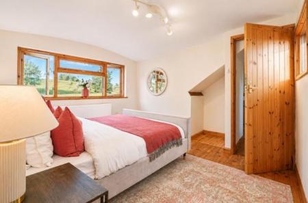 4 bedroom Detached house to let in Wrigglebrook Lane, Kingsthorne, Hereford, HR2