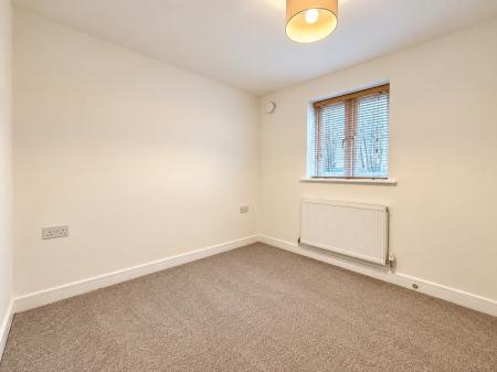 2 bedroom Flat to let in Hill Street, Ross-on-Wye, HR9
