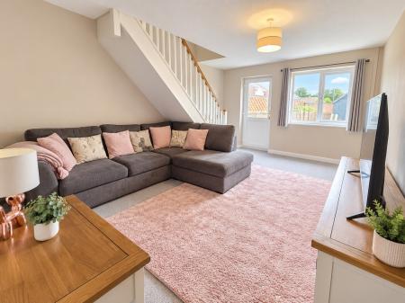 2 bedroom End of terrace house to let in Asquith Close, Hereford, HR4