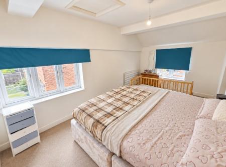 1 bedroom Flat to let in Peregrine Close, Hereford, HR2