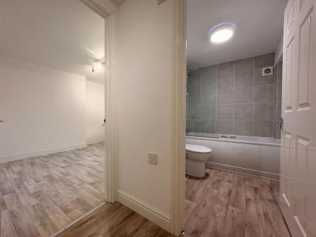 1 bedroom Flat to let in Gloucester Road, Ross-on-Wye, HR9