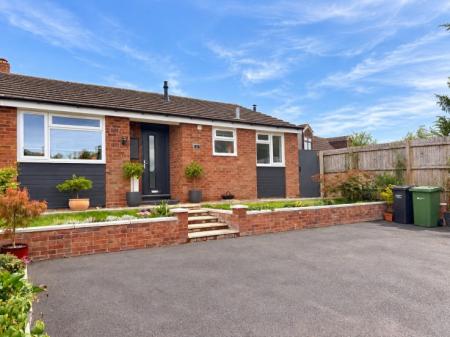 3 bedroom Bungalow for sale in St Hellier Walkers Green, Marden, Hereford, HR1