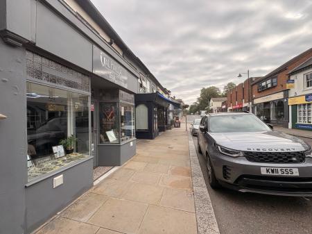 1 bedroom Shop to let in Gloucester Road, Ross-on-Wye, HR9
