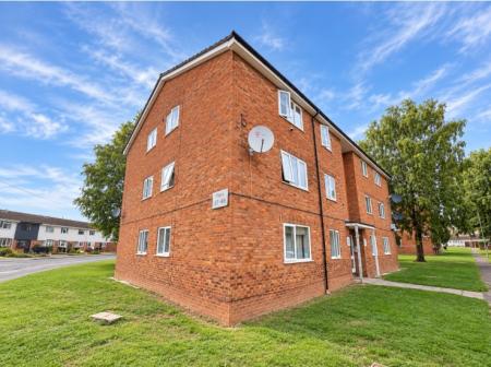 1 bedroom Flat for sale in Nicholson Court, Bobblestock, Hereford, HR4