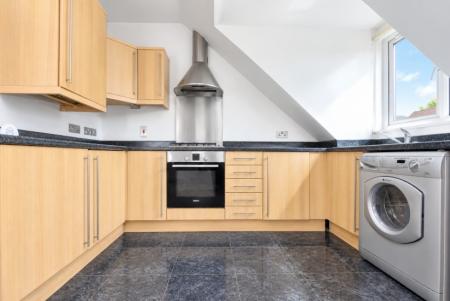1 bedroom Flat to let in Gloucester Road, Ross on wye, HR9