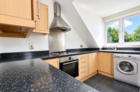 1 bedroom Flat to let in Gloucester Road, Ross on wye, HR9